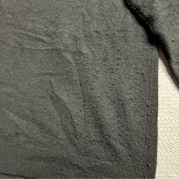Club Room Men’s 100% Cashmere Crewneck Sweater Size Medium GUC - Picture 6 of 6